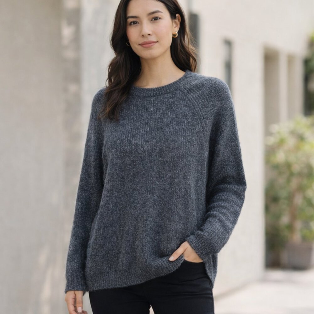 OAK + FORT Gray Crew Neck Sweater Size S Soft Knit Oversized Pullover Cozy Minim